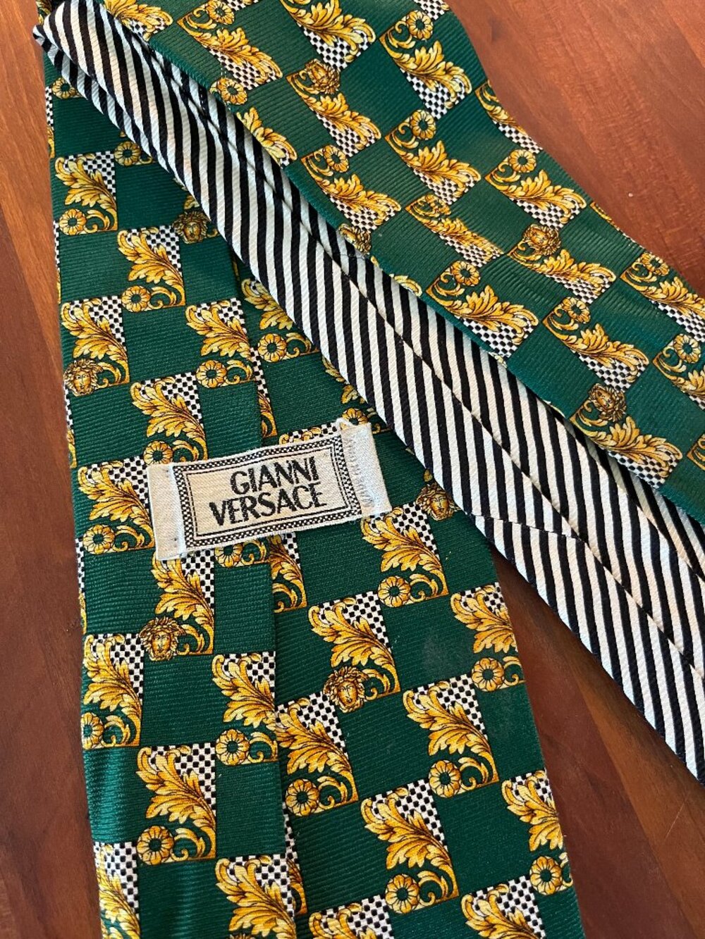 Gianni Versace Men's Silk Tie Vintage 90s Green Gold Baroque Made in Italy